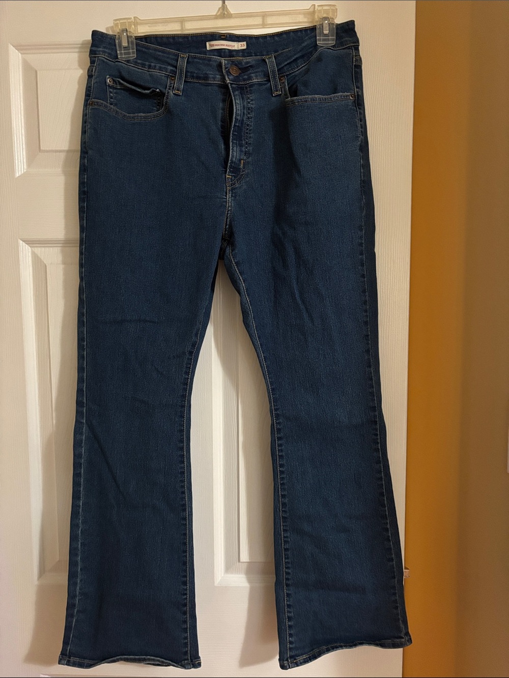 Levi Dark Blue Jeans